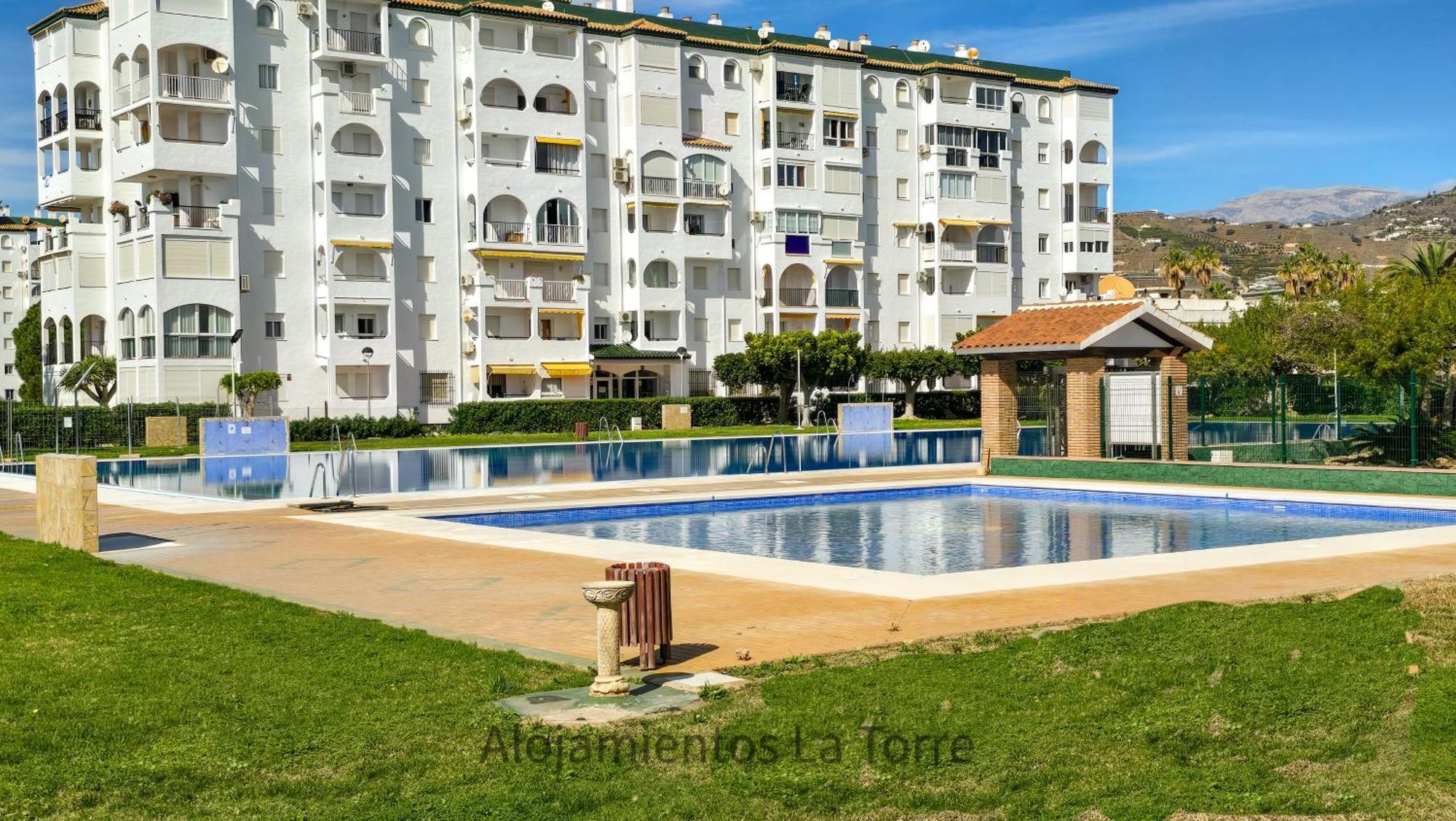 Laguna Beach Costasol - Alojamientos La Torre Torrox Extérieur photo